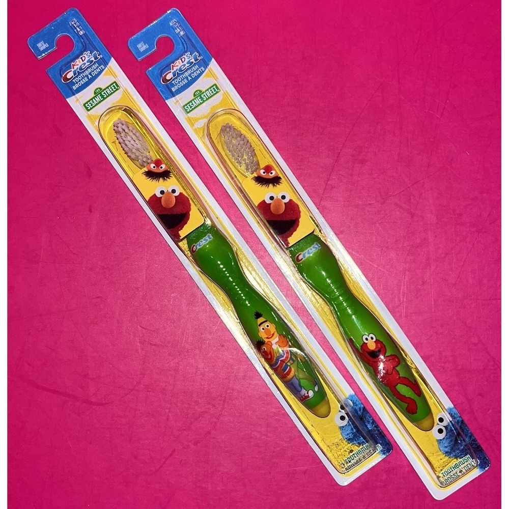 Crest Kids Sesame Street Soft‎ Bristle Elmo/Bert & Ernie Toothbrushes (set/2)